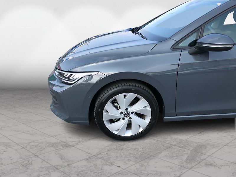 Volkswagen Golf 1.5 TSi LIFE - fotka 10 z 28