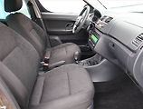 Škoda Roomster (2012) 1.6 TDI, po STK, jezdí výborně - náhled 9