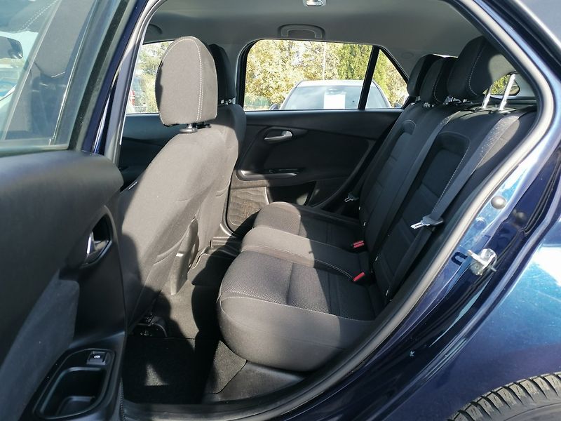 Fiat Tipo (2018) 1.6 JTD Navi,Kamera - fotka 10 z 21
