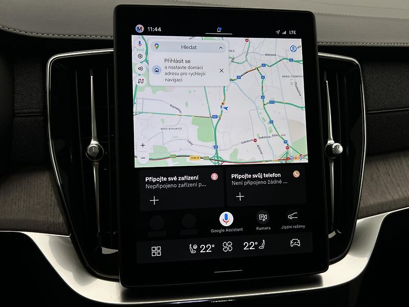 Volvo XC90 (2026) T8 AWD PLUS BRIGHT - fotka 34 z 45