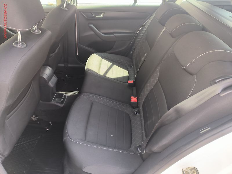 Škoda Fabia (2016) 1.2 TSi, 2.maj,ČR - fotka 10 z 21