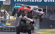 Závody Stadium Super Trucks.