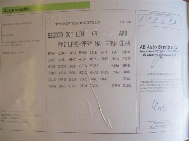 Škoda Octavia 1,6 TDI, DSG,klima,serv.kniha, - fotka 26 z 33
