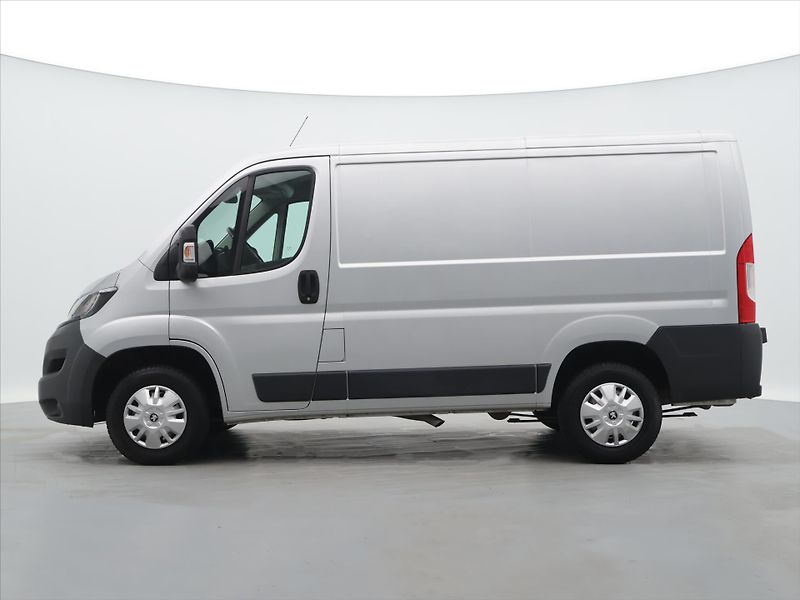 Peugeot Boxer 2,2 HDI 96kW Access CZ DPH - fotka 4 z 26
