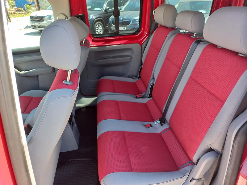 Volkswagen Caddy (2009) 1.9TDi 77kW Life - fotka 11 z 22