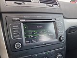 Škoda Yeti 2,0 TDI AC NAVI VÝHŘEVY - náhled 23