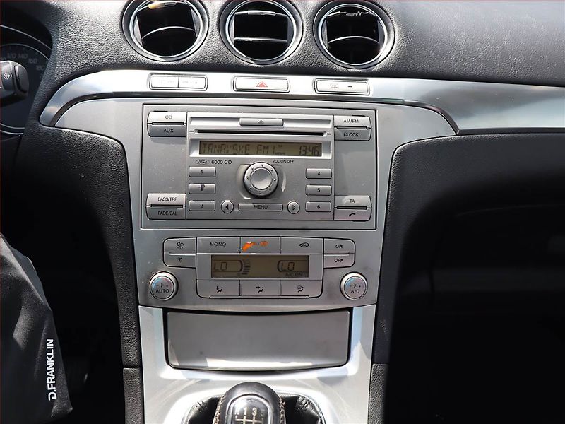 Ford S-MAX (2006) 2.0 TDCi, Park. senzory - fotka 12 z 16