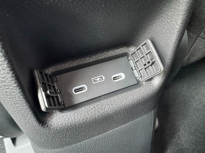 Honda Jazz (2026) CROSSTAR 1.5:eHEV SKLADEM - fotka 28 z 34