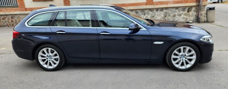 BMW Řada 5 (2015) 530XD*LED*PLNÝ*SERVIS*COMBI* - fotka 3 z 50