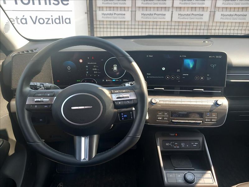 Hyundai Kona 0,0 EV PWR CZECH EDITION - fotka 9 z 22