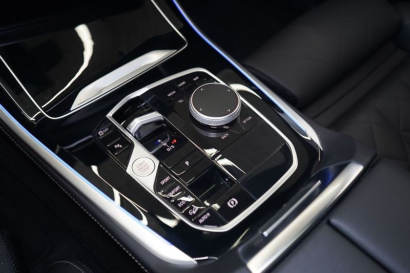 BMW X5 30d xDrive,Ventilace,Pano,H/K - fotka 39 z 48