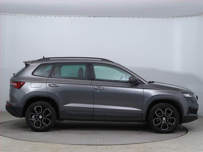 Škoda Karoq (2022) Style 1.5 TSI - fotka 6 z 15