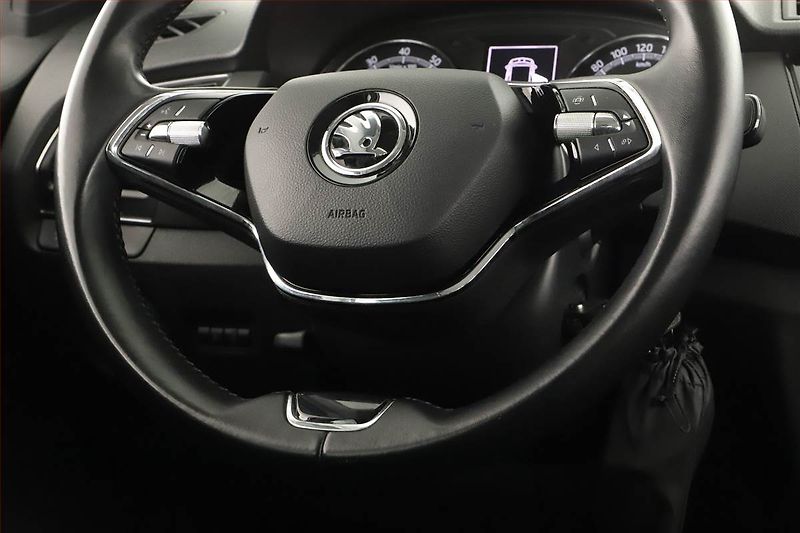 Škoda Fabia (2022) Ambition 1.0 TSI, ČR,1.maj - fotka 11 z 11