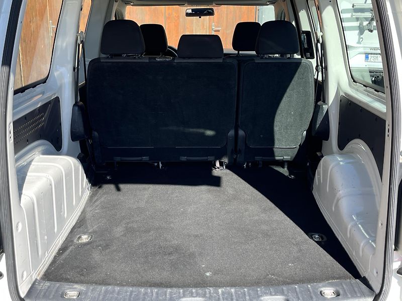 Volkswagen Caddy (2018) MAXI 2,0TDi 150k 6rychlost RZV - fotka 20 z 20