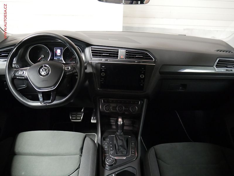 Volkswagen Tiguan (2018) 2.0TDI 4x4, ČR, DSG - fotka 9 z 27