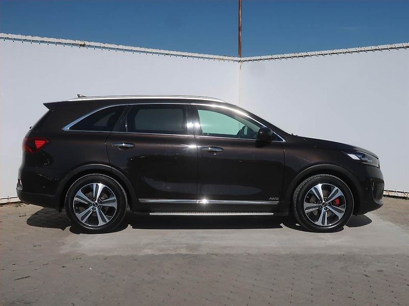 Kia Sorento (2018) GT Line 2.2 CRDi - fotka 6 z 20