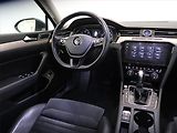 Volkswagen Passat (2018) Highline 2.0 TDI, Automat - náhled 7