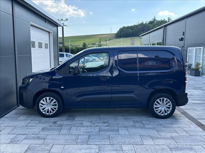 Peugeot Partner 1,5 BlueHDI 102PS  Van Active - fotka 11 z 53