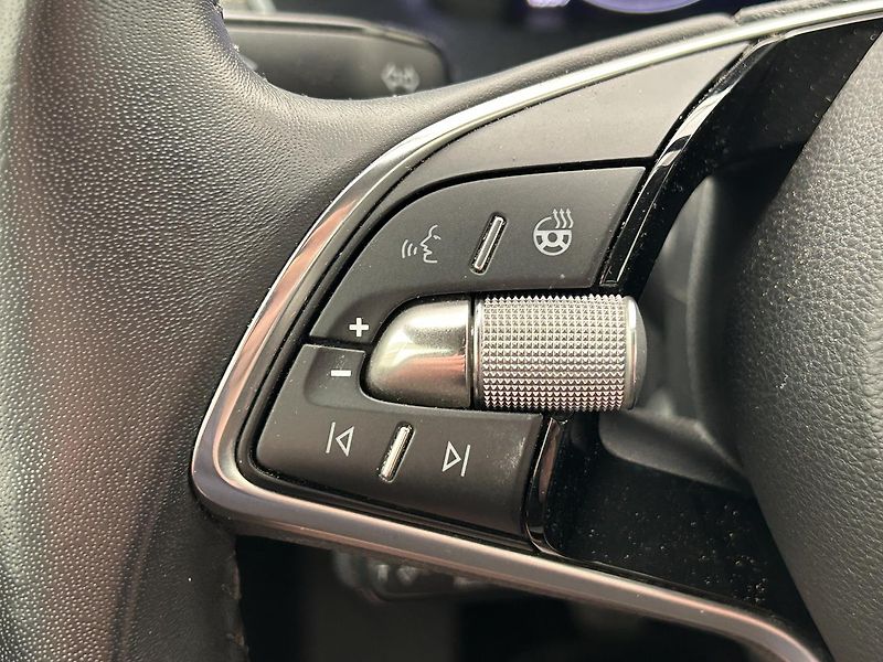 Škoda Octavia 1.5 TSI Top selection - fotka 26 z 35