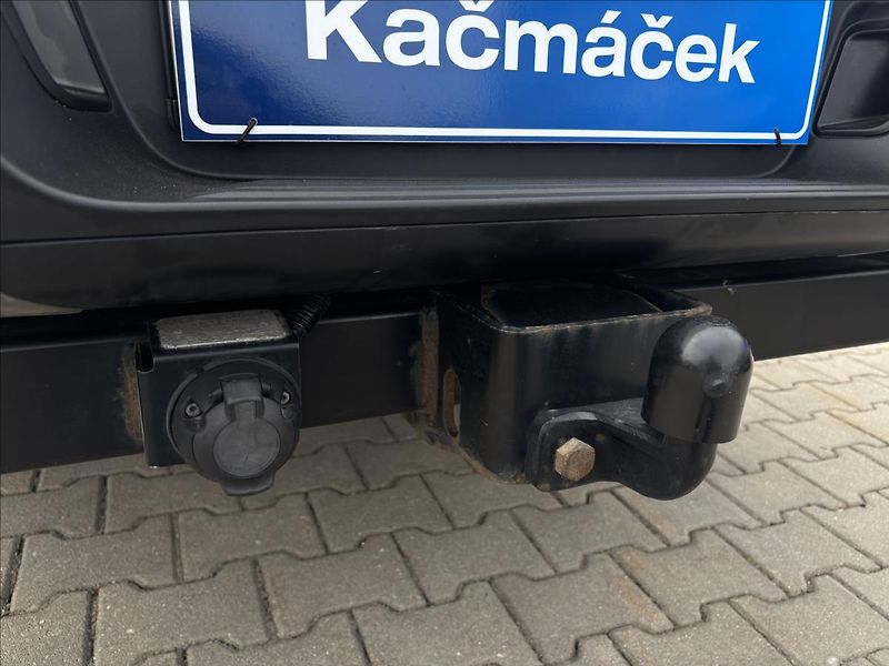 Ford Ranger 2,0 EcoBlue 125kW XLT Hardtop - fotka 13 z 38