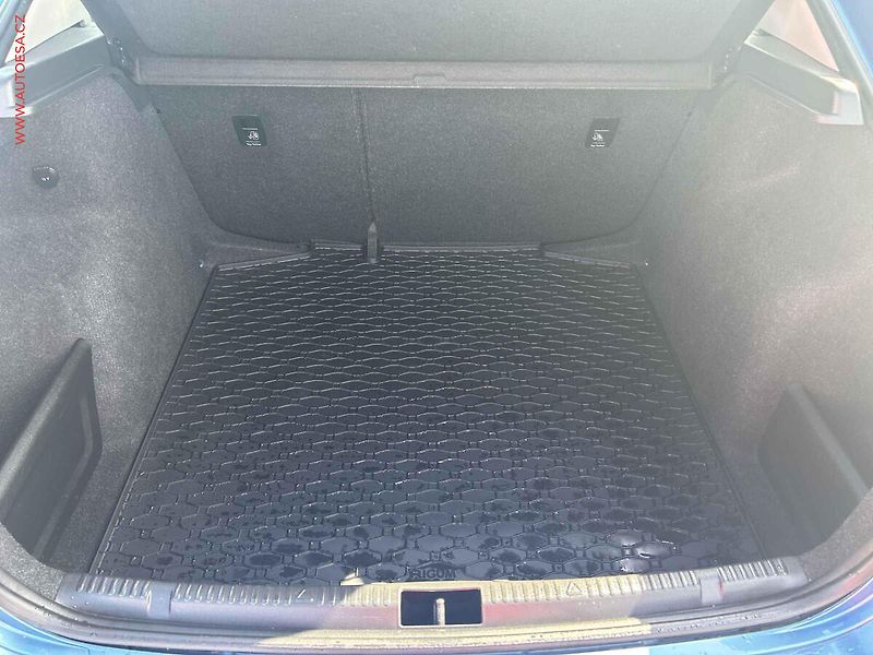 Škoda Rapid (2018) 1.0 TSI, ČR, STK2/28 - fotka 7 z 16