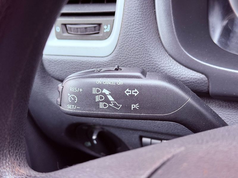 Škoda Fabia 1.6 Elegance, AutoAC, Serviska - fotka 20 z 23