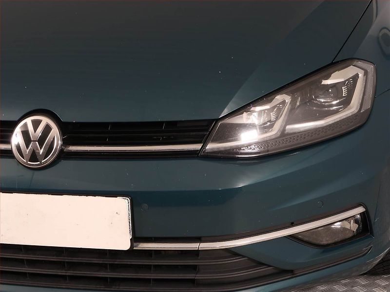 Volkswagen Golf (2017) Highline 2.0 TDI, Automat - fotka 18 z 18