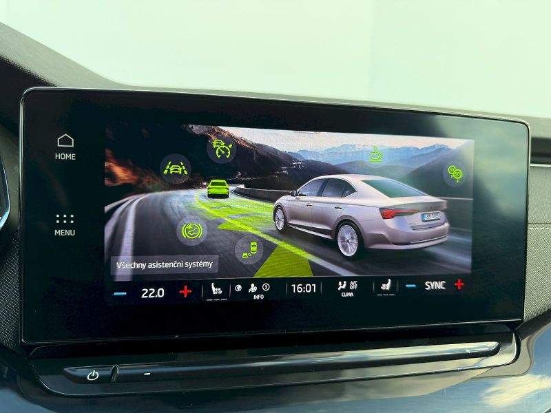 Škoda Octavia (2021) 2.0 TDI 110kW Style Plus Sport - fotka 18 z 35