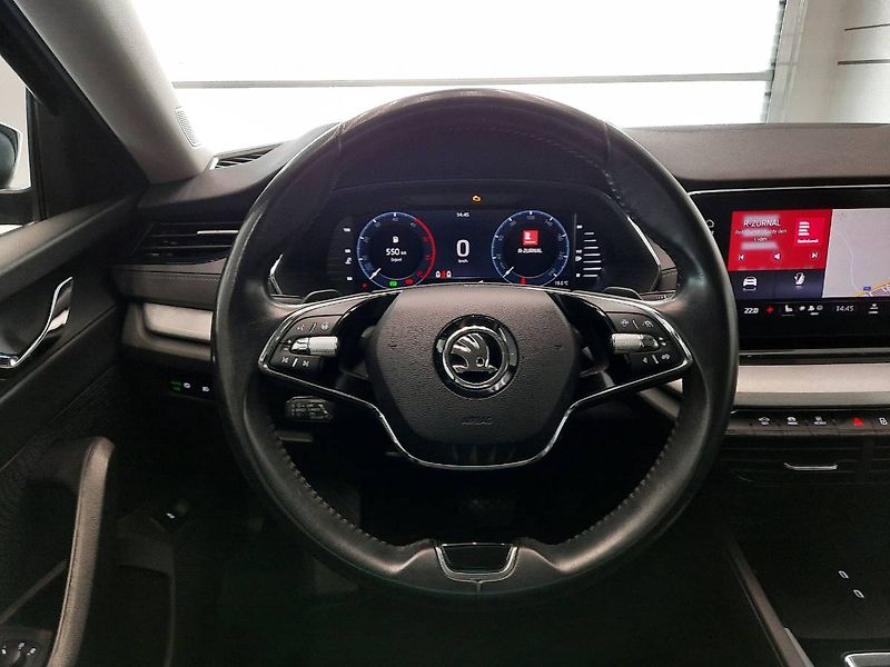 Škoda Octavia (2023) Combi 2.0 TDI (110kW/150k) DSG - fotka 14 z 29