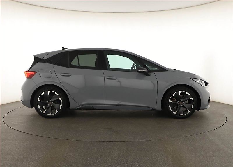 Cupra Born (2022) 58 e-boost, SoH 91% - fotka 6 z 21