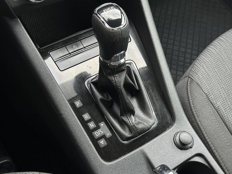 Škoda Octavia Combi 1.0TSi DSG Smartlink 2Z. - fotka 27 z 38