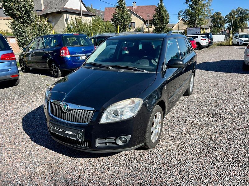 Škoda Fabia (2010) 1.4i 63 kW Klima,Alu stav - fotka 1 z 19