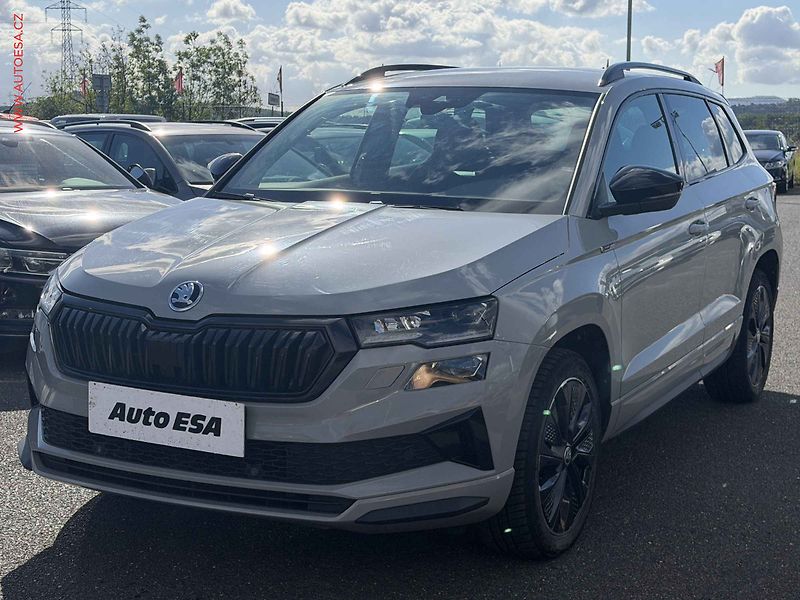 Škoda Karoq (2022) 1.5 TSi, 2.maj,ČR, SportLine - fotka 3 z 19