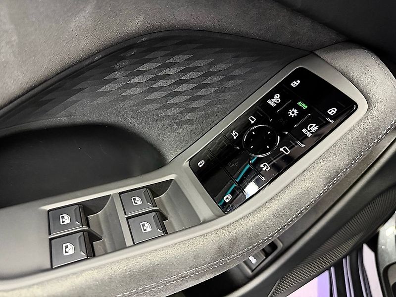 Audi A6 3.0 TDI 220KW AVANT QUATTRO S- - fotka 27 z 31