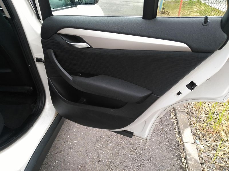 BMW X1 2,0 D  XDrive /135 kW/  - fotka 30 z 34