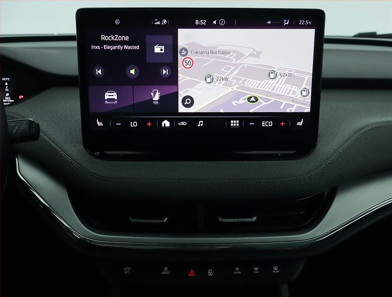 Škoda Enyaq (2022) 60 (62 kWh), SoH 92% - fotka 12 z 19