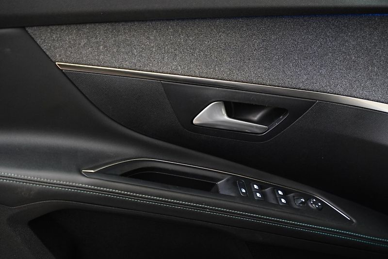Peugeot 5008 - fotka 12 z 26