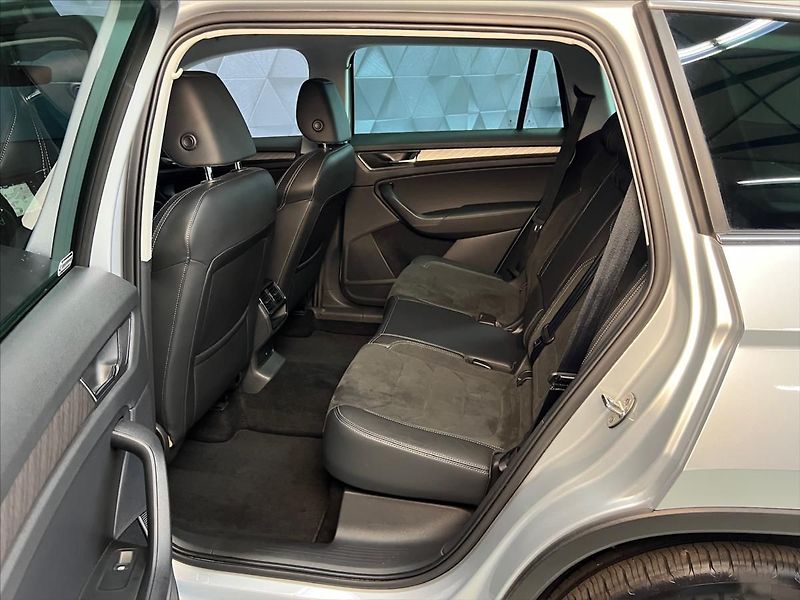 Škoda Kodiaq 2.0 TDI DSG 4X4 STYLE PLUS - fotka 12 z 28
