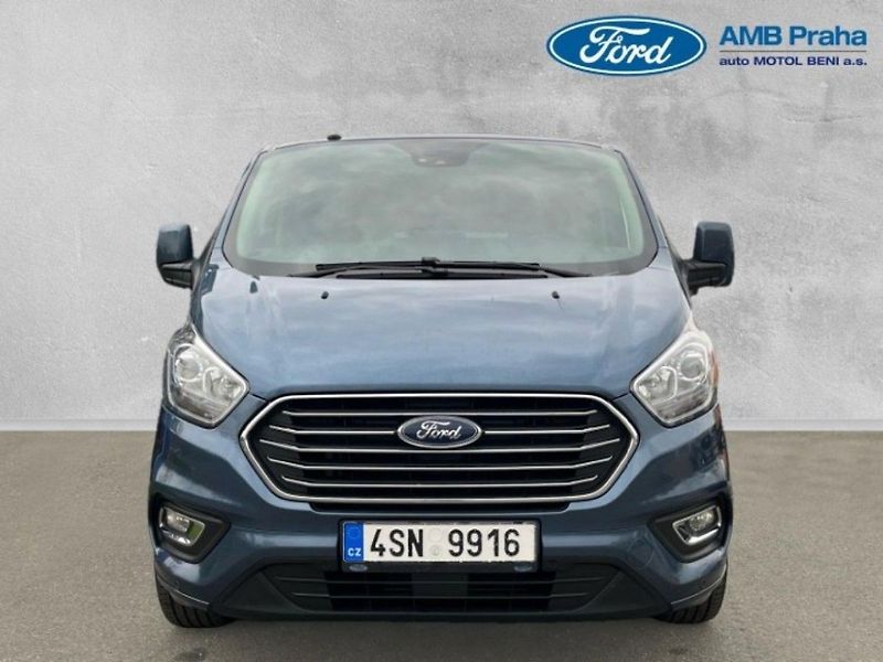 Ford Tourneo Custom 2,0ECOBLUE,96kW,SERVIS,1MAJ,CZ - fotka 2 z 14