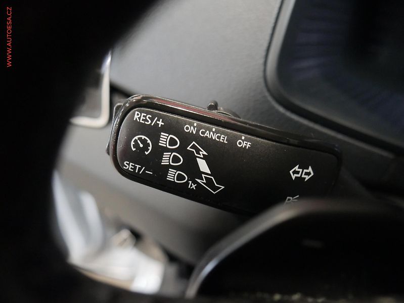 Škoda Karoq (2022) 1.5 TSi, 2.maj,ČR, Style, AT - fotka 13 z 21