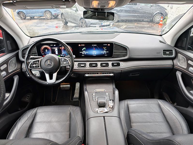 Mercedes-Benz GLS 450 4M AMG ČR - fotka 23 z 32