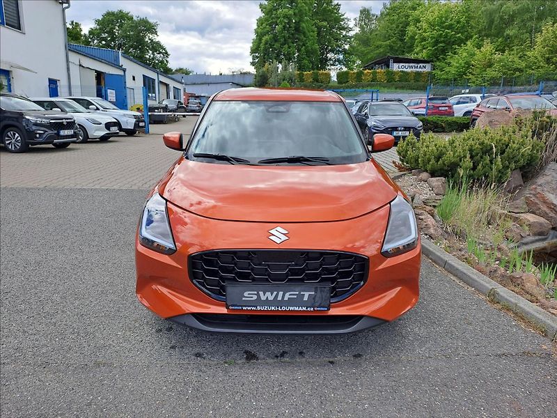 Suzuki Swift (2026) 1,2 PREMIUM HYBRID - fotka 2 z 18