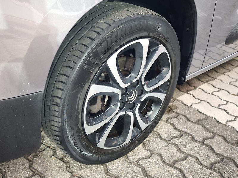 Citroën Berlingo 2019 ČR 1.5 BlueHDI 75kW Feel - fotka 31 z 33