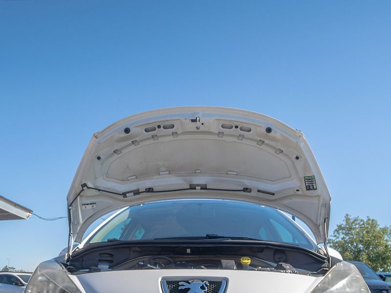 Peugeot 207 (2012) ČR 1.4i LPG – BOMBA DO 2033 - fotka 36 z 41