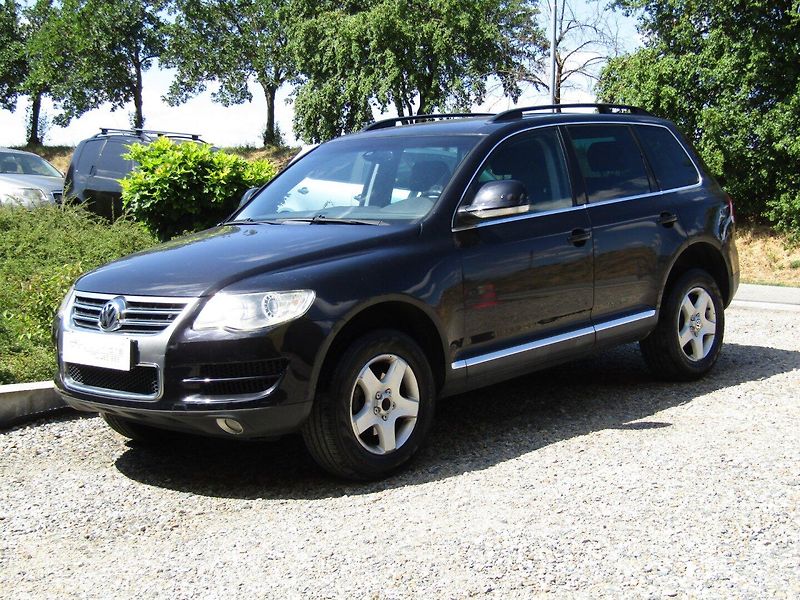 Volkswagen Touareg (2007) 2.5 TDI 128kW - fotka 1 z 33