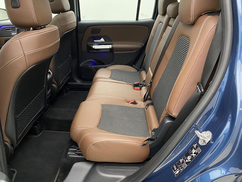 Mercedes-Benz GLB 200d 4MATIC AUT CZ 7míst - fotka 5 z 60