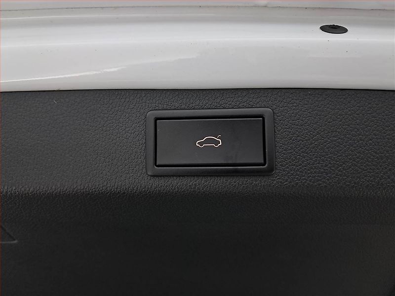 Škoda Superb (2021) Laurin&Klement 2.0 TDI - fotka 20 z 21