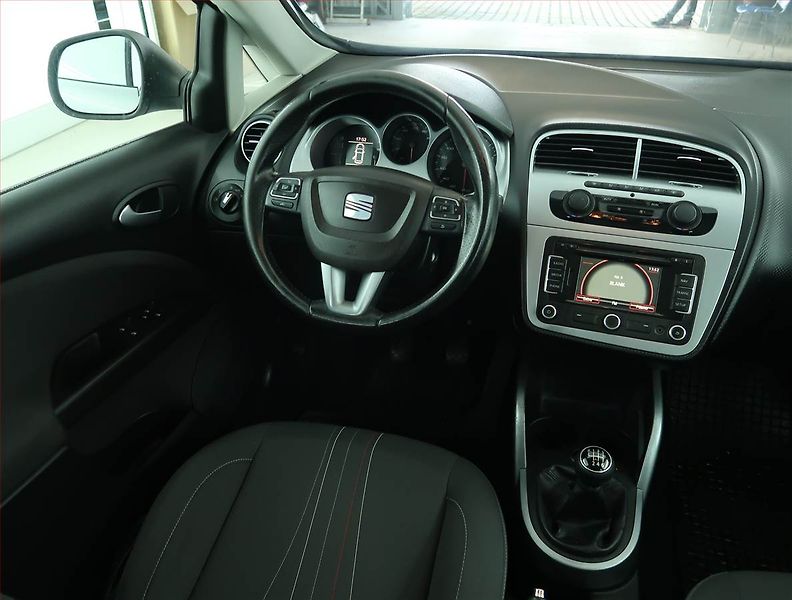 Seat Altea (2011) 1.2 TSI, Serv.kniha, Navi - fotka 7 z 18