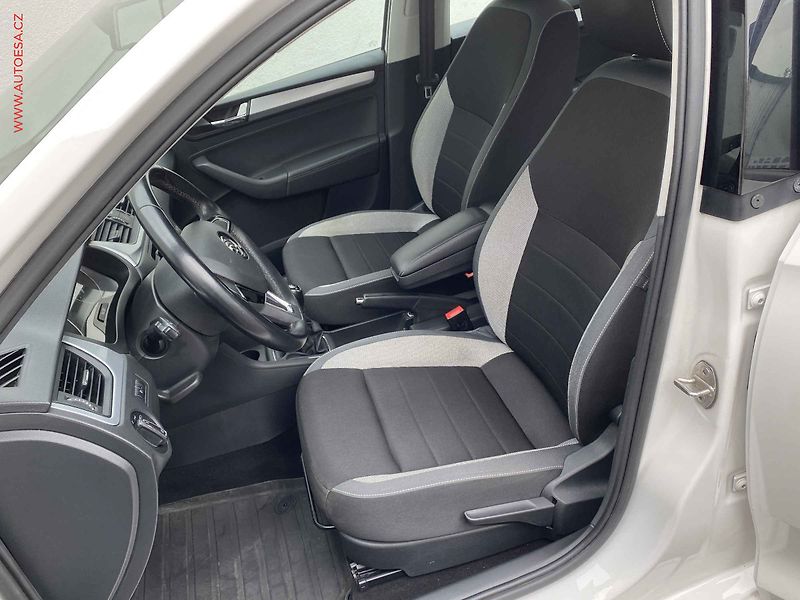 Škoda Rapid (2019) 1.0 TSi, 2.maj,ČR, Ambition - fotka 9 z 17