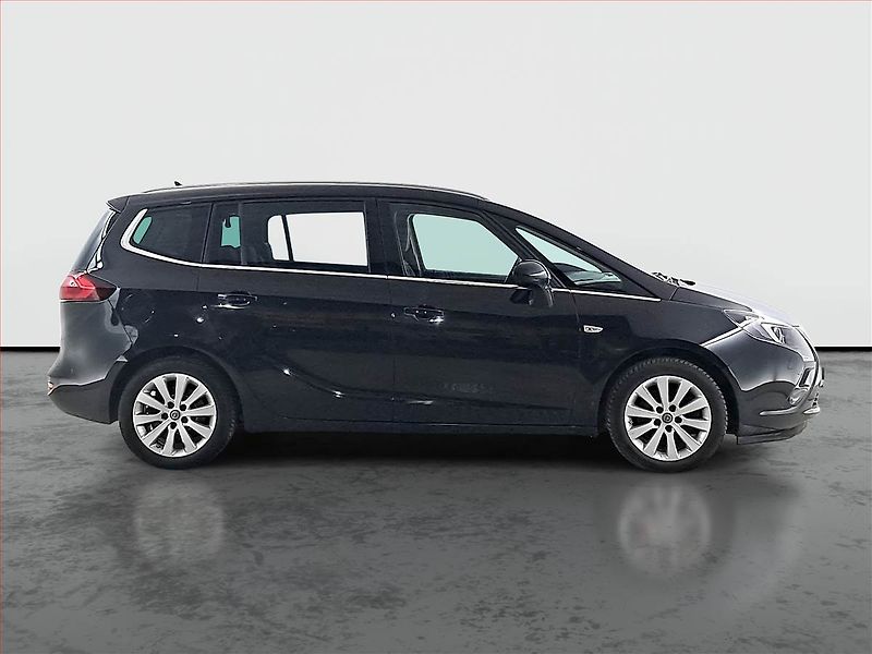 Opel Zafira (2014) 2.0 CDTI, 7 míst, Navi, Xenony - fotka 6 z 21